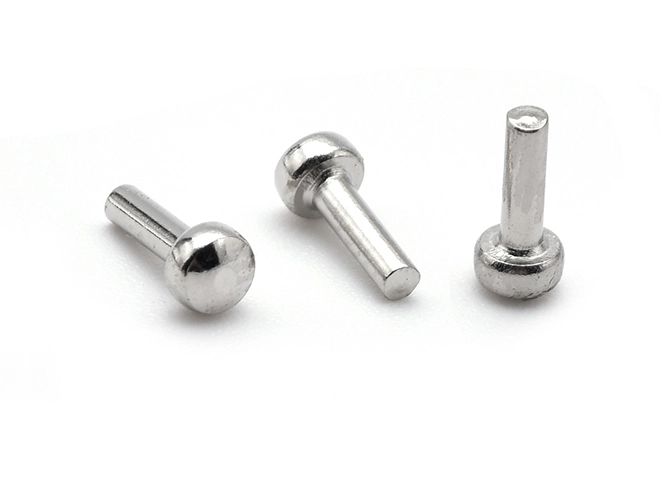 Micro Perno Stub a Freddo con Testa Rotonda