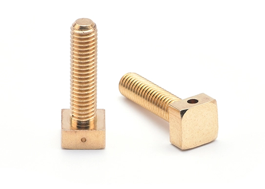 Vite in ottone con foro quadrato